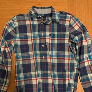 American Eagle button down size small